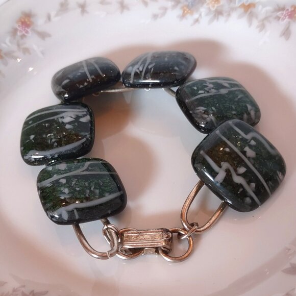 Rare VINTAGE ARTISAN Green GLASS BEADS SILVER BRACELET Stunning Chunky! - Picture 6 of 6